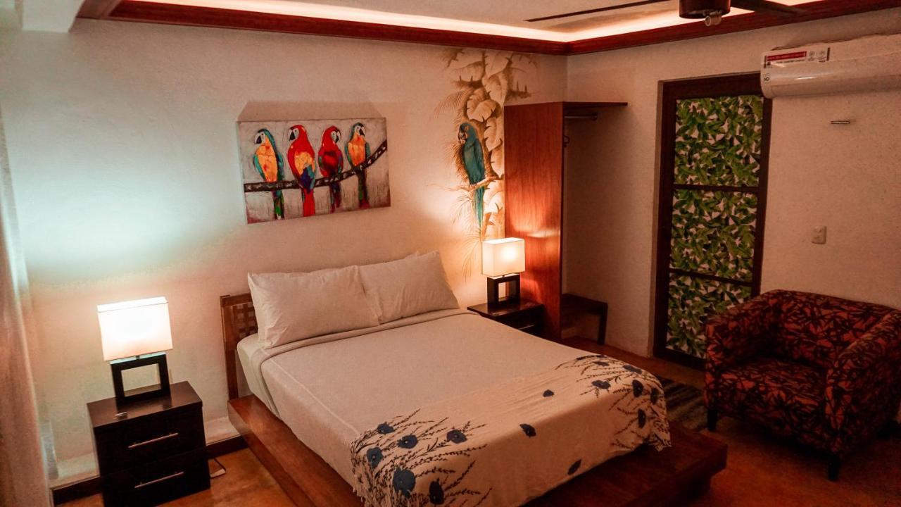 Hotel "Ala Residencias" Четумал Екстериор снимка