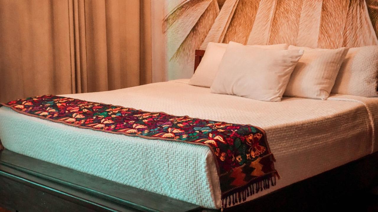 Hotel "Ala Residencias" Четумал Екстериор снимка