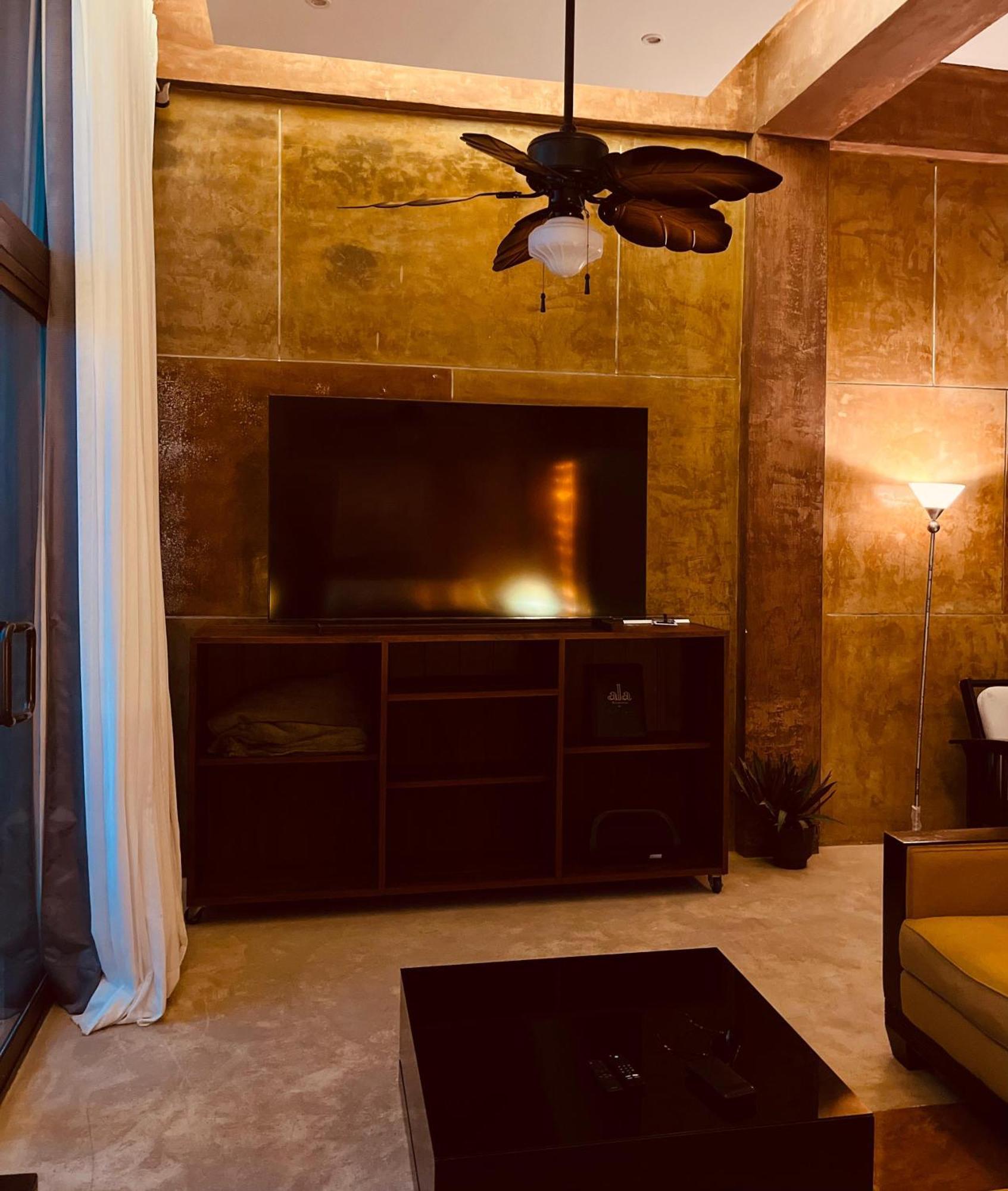 Hotel "Ala Residencias" Четумал Екстериор снимка